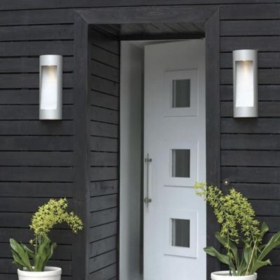 Outdoor & Landscape Ways to Light Your Outdoor Space