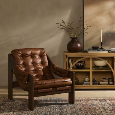 Shown in Heirloom Sienna color, in use