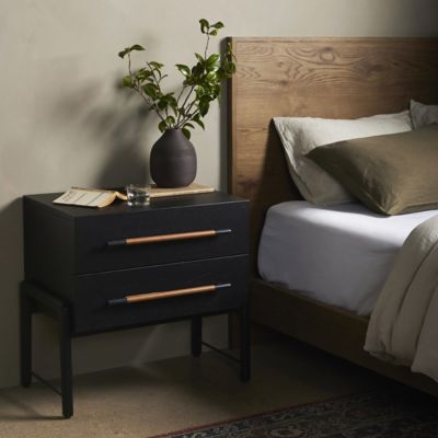 Shown in Ebony Oak Veneer finish, in use