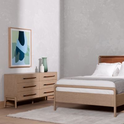 Shown in Yucca Oak Veneer color, in use