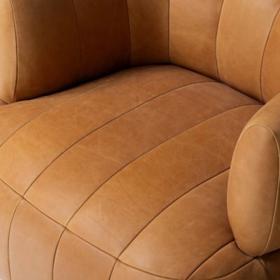 Shown in Palermo Cognac color, Detail view