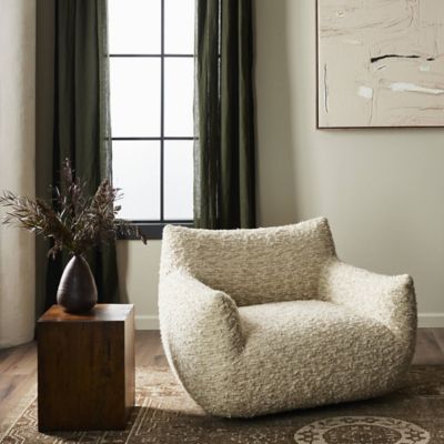 Shown in Solema Cream color, in use