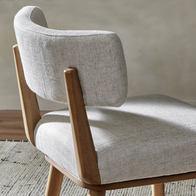 Shown in Essence Natural with Washed Natural Parawood color, Bar size, detail view