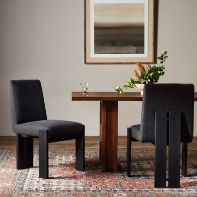 Shown in GIbson Black color, in use