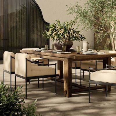 Shown in Bombay Flax color, in use