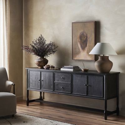Shown in Cracked Smoked Black Veneer color, in use