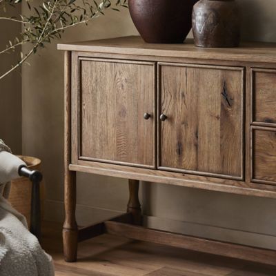 Shown in Weathered Oak Veneer color, in use
