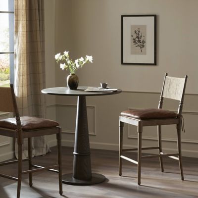 Shown in Dulane Mahogany color, Antique Walnut frame color, in use