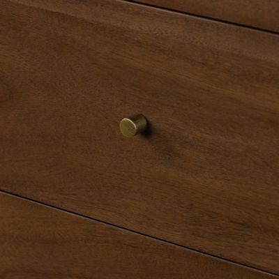 Shown in Saddle Tan Veneer color, Detail view