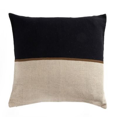Merido Black Pillow