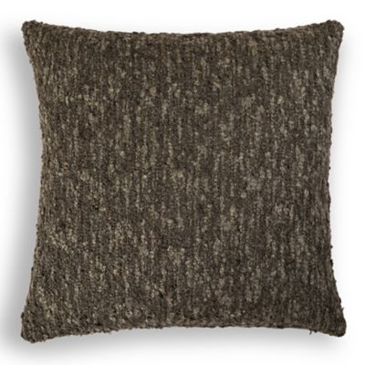 Mirelle Pillow