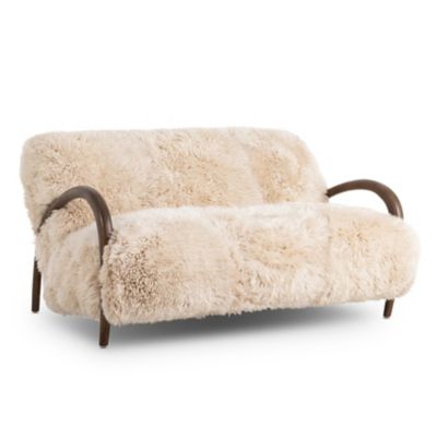 Sandro Settee