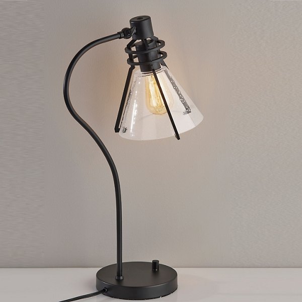 Beckett Desk Lamp