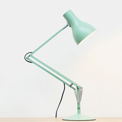 Shown in Seagrass finish