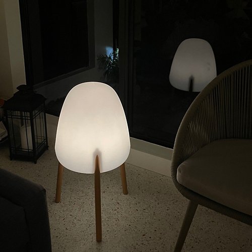 Vitaa Wireless LED Floor Lamp