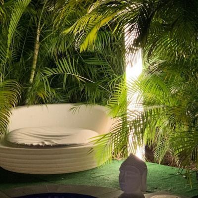 Toscaa LED Outdoor Floor Lamp
