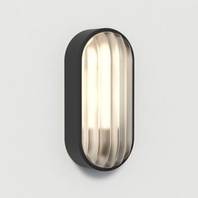 Montreal Oval Outdoor Wall Sconce