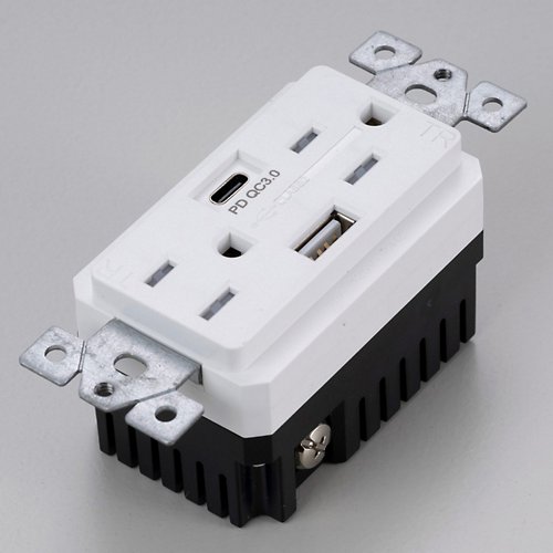 Combination Duplex Outlet Module with USB-A and USB-C Ports