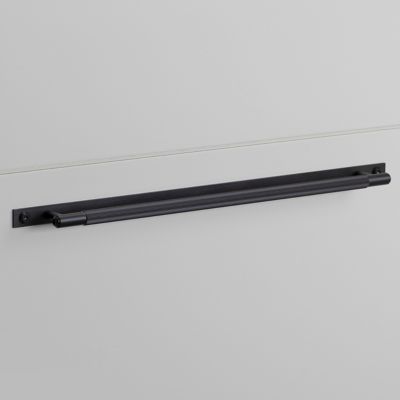 Linear Plate Pull Bar