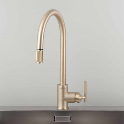 Linear Mixer Pull-Out Kitchen Faucet