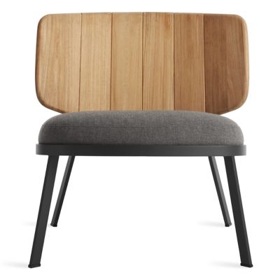 Low Fade Outdoor Lounge Chair
