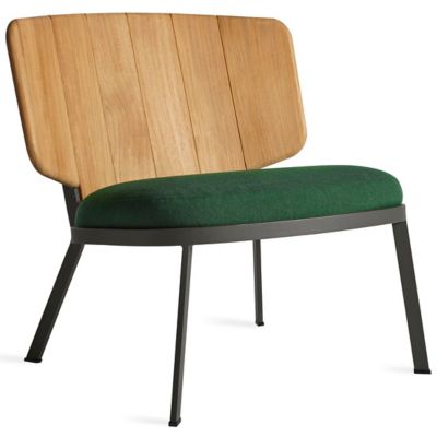 Low Fade Outdoor Lounge Chair