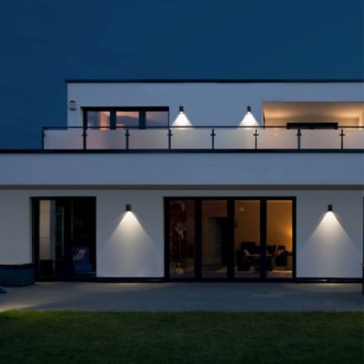 Shown in Graphite finish, in use