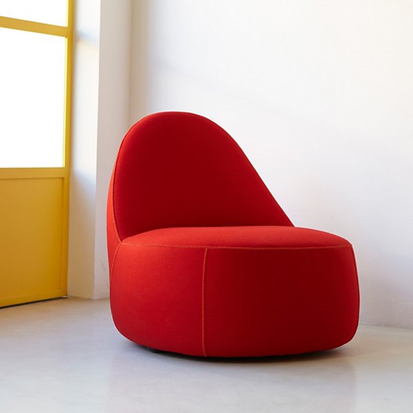 Mitt Lounge Chair