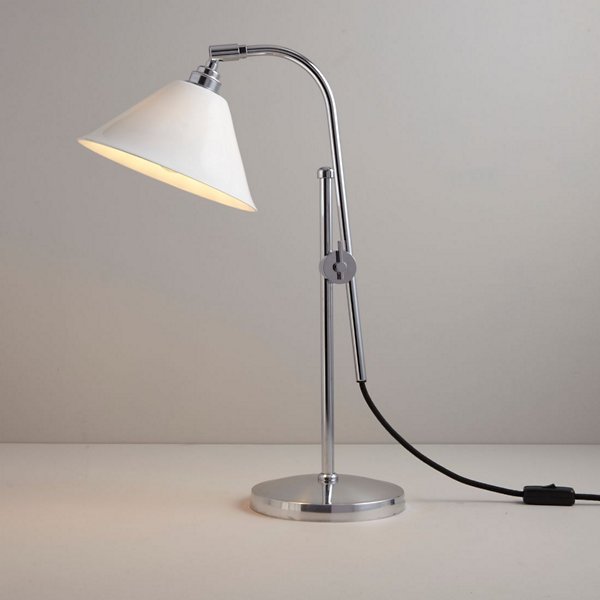 Task Ceramic Table Lamp
