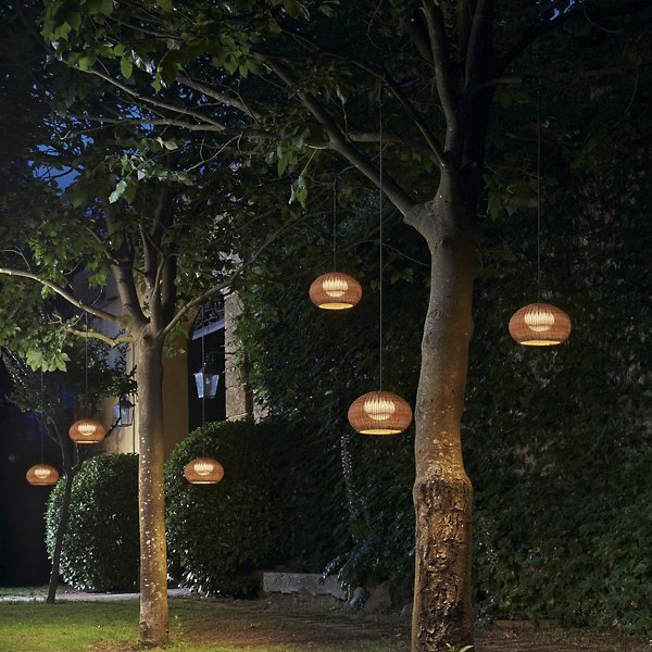 Garota Outdoor Plug-In LED Pendant
