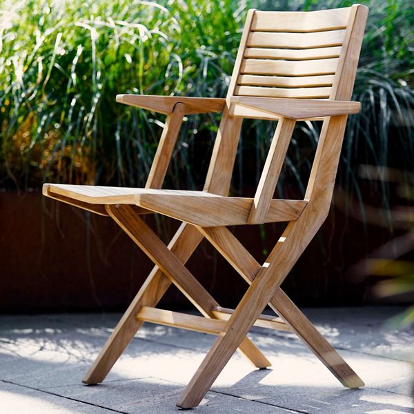 Flip Folding Outdoor Arm Chair