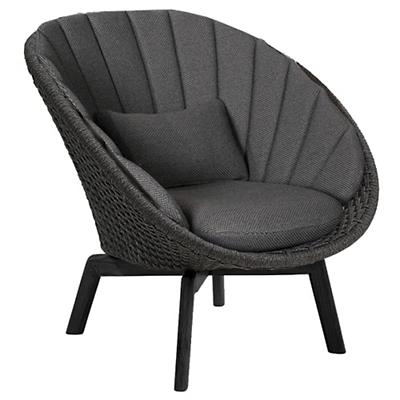 Peacock Outdoor Lounge Chair with Black Aluminum Legs