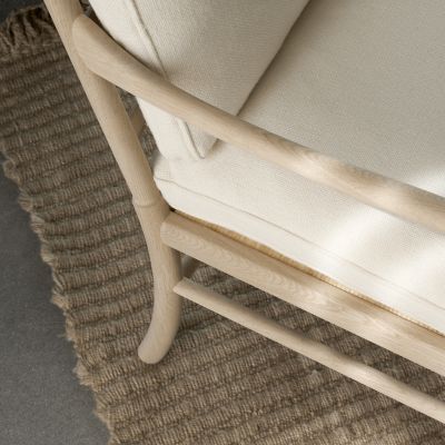 Shown in Oak - White Oiled finish, SIF 90 Leather fabric, detail view