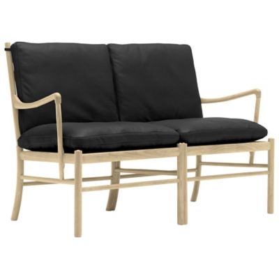 OW149-2 Colonial Sofa