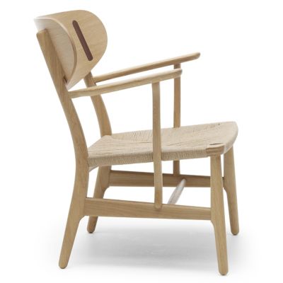 CH22 Lounge Chair