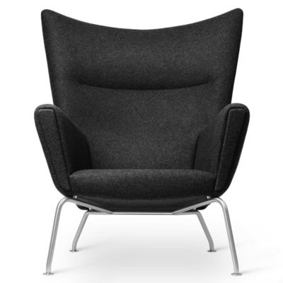 CH445 Wing Lounge Chair