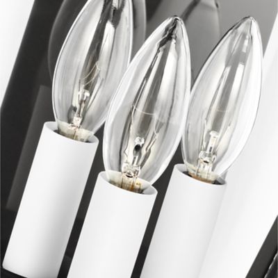 Hyannis Outdoor Wall Sconce