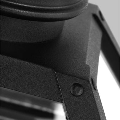 Hyannis Outdoor Wall Sconce