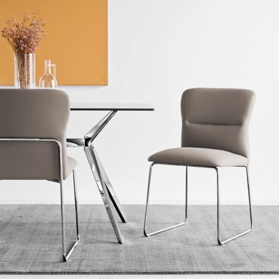 Seven Dining Table, Detail view