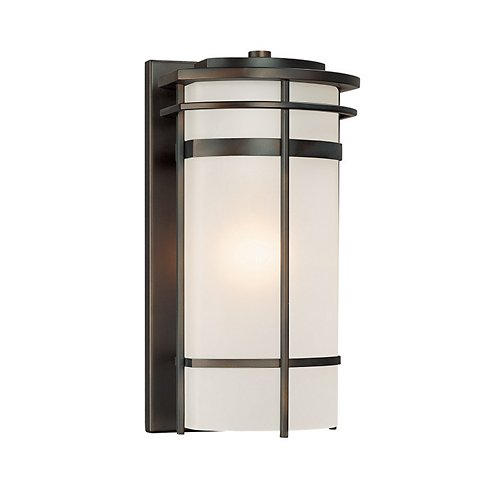 Lakeshore Outdoor Wall Sconce