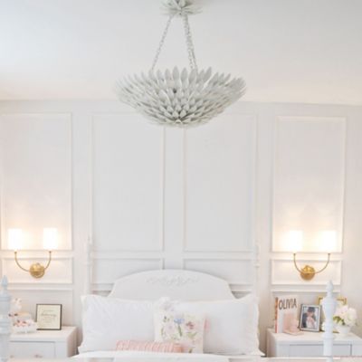 Crystorama deals broche chandelier