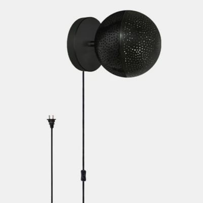 Kora Wall / Ceiling Light