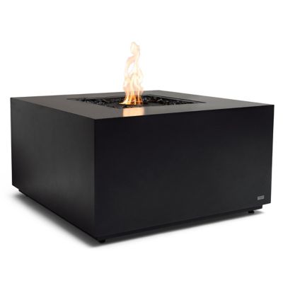 Chaser 38 Fire Pit Table