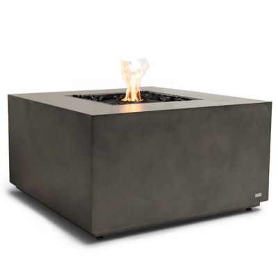 Chaser 38 Fire Pit Table