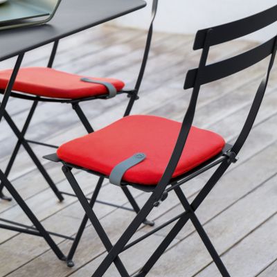 Shown in Liquorice Matte Textured