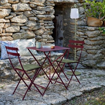 Square folding discount table with chairs