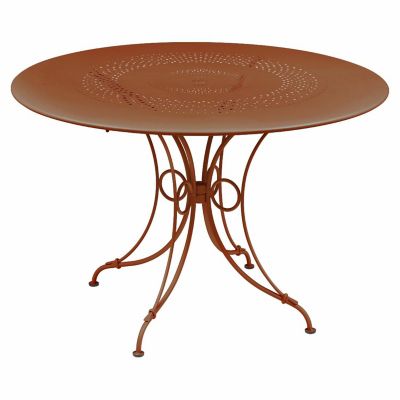 1900 Table