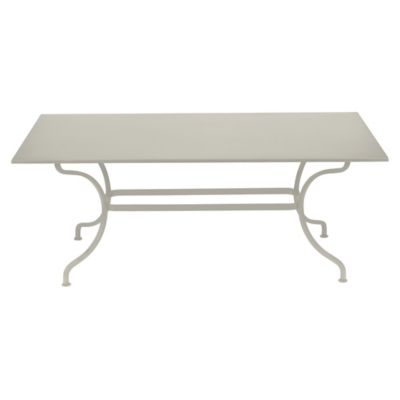 Romane Table