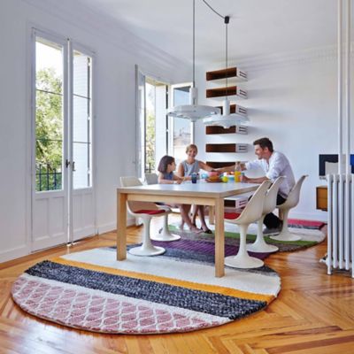 Chunky stitches pattern Bandas rugs and furniture by Patricia Urquiola