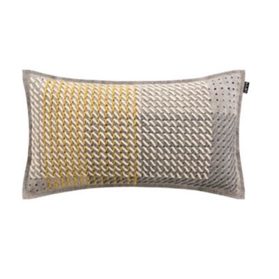 Canevas Geo Lumbar Pillow